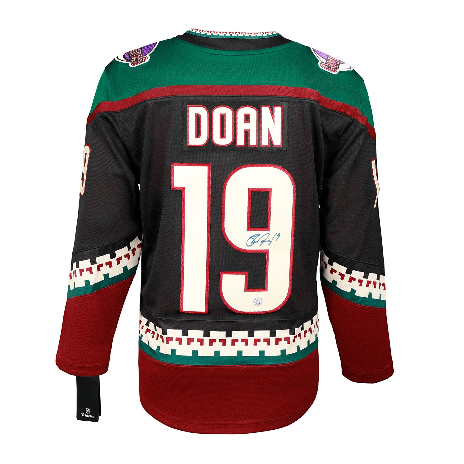 Sold Shane Doan signed custom Arizona Coyotes jersey