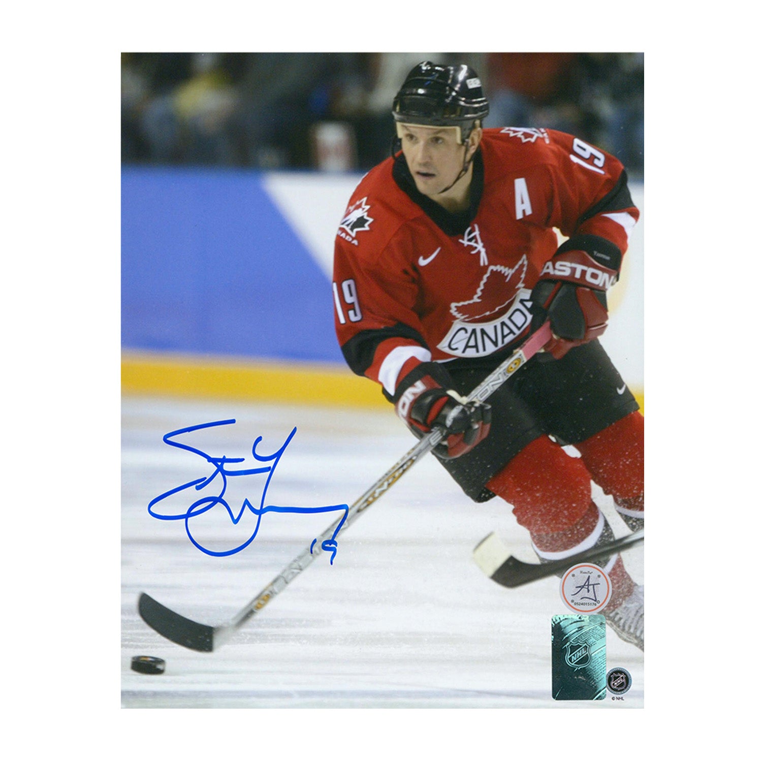 AJ Sports | Steve Yzerman Autographed Team Canada 8x10 Photo