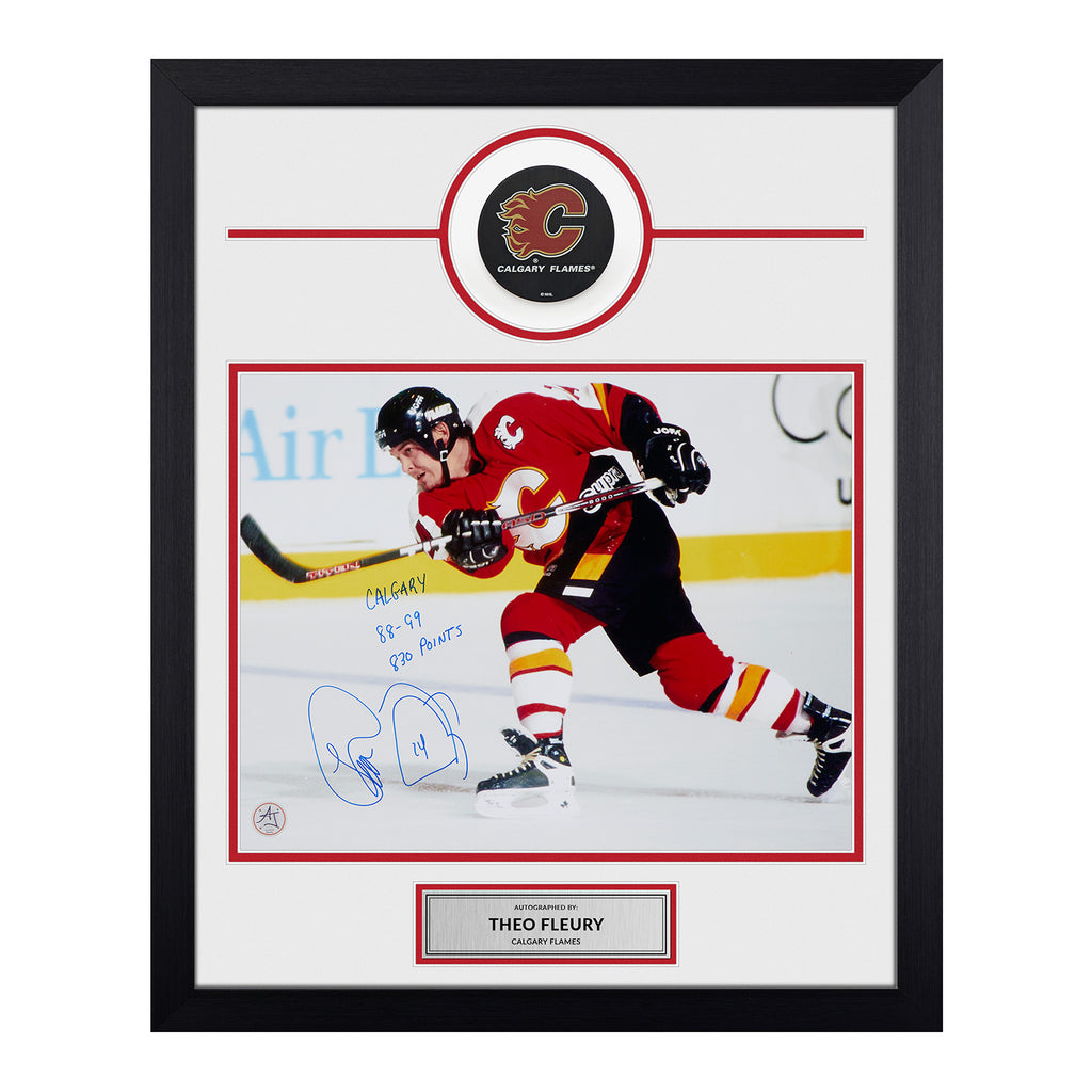 Calgary Flames 2016-2017 Team Signed RBK Jersey at 's Sports  Collectibles Store