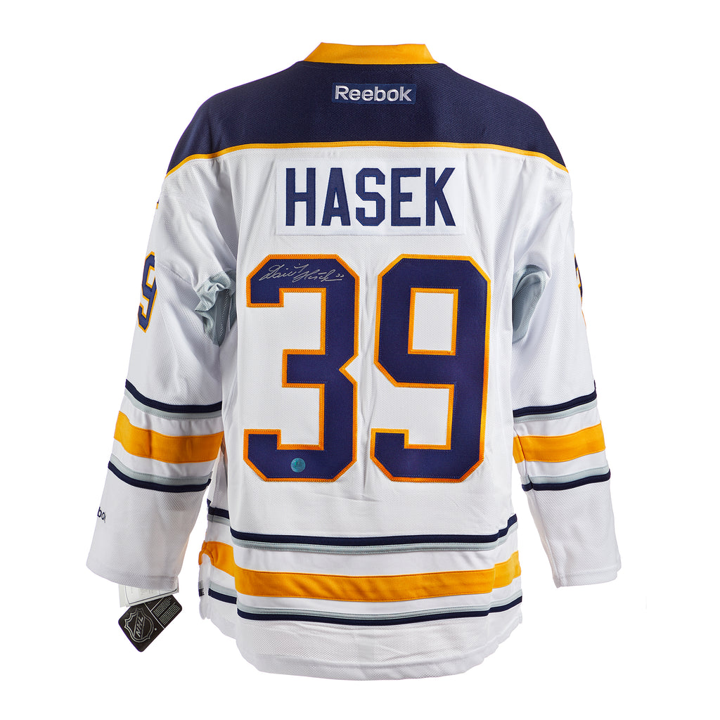 DOMINIK HASEK Signed Buffalo Sabres White Adidas PRO Jersey - HOF 14 - NHL  Auctions