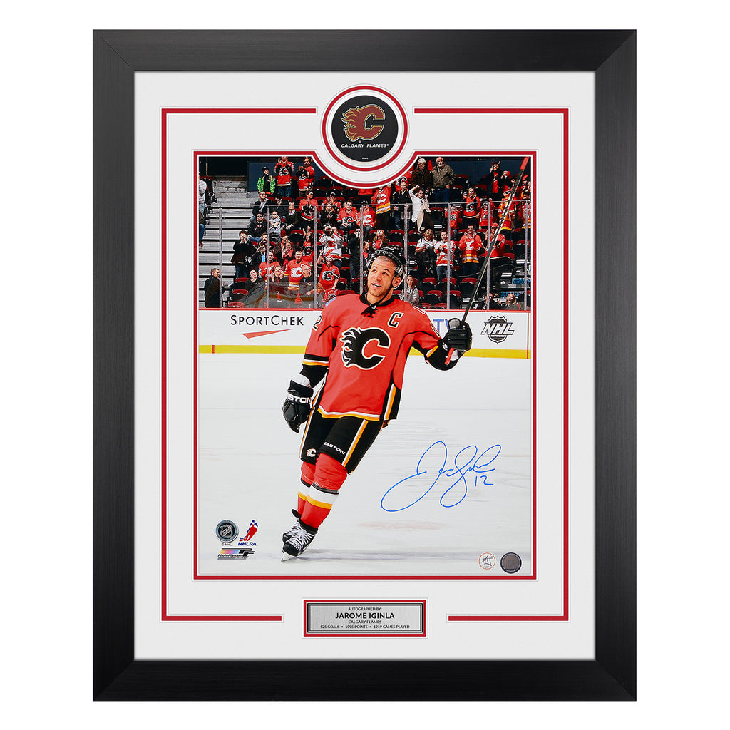Jarome Iginla Calgary Flames Autographed Spotlight 16x20 Photo