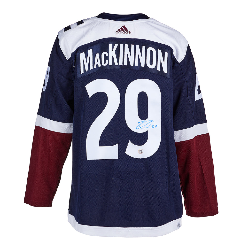 NHL NATHAN MACKINNON, AUTOGRAPHED COLORADO AVALANCHE WHITE REPLICA JER –
