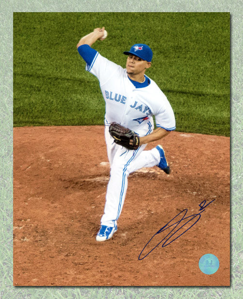 Roberto Osuna Toronto Blue Jays Autographed Rookie Pitching 8x10 Photo | AJ Sports.